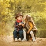 photo d enfant en pleine nature heureux et qui rigolent de bonheur