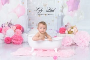 photo d 'anniversaire pour une petite fille d un an