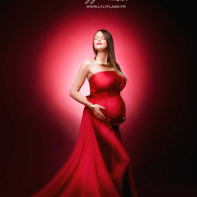 photo de mode en studio par photographe grossesse Draguignan