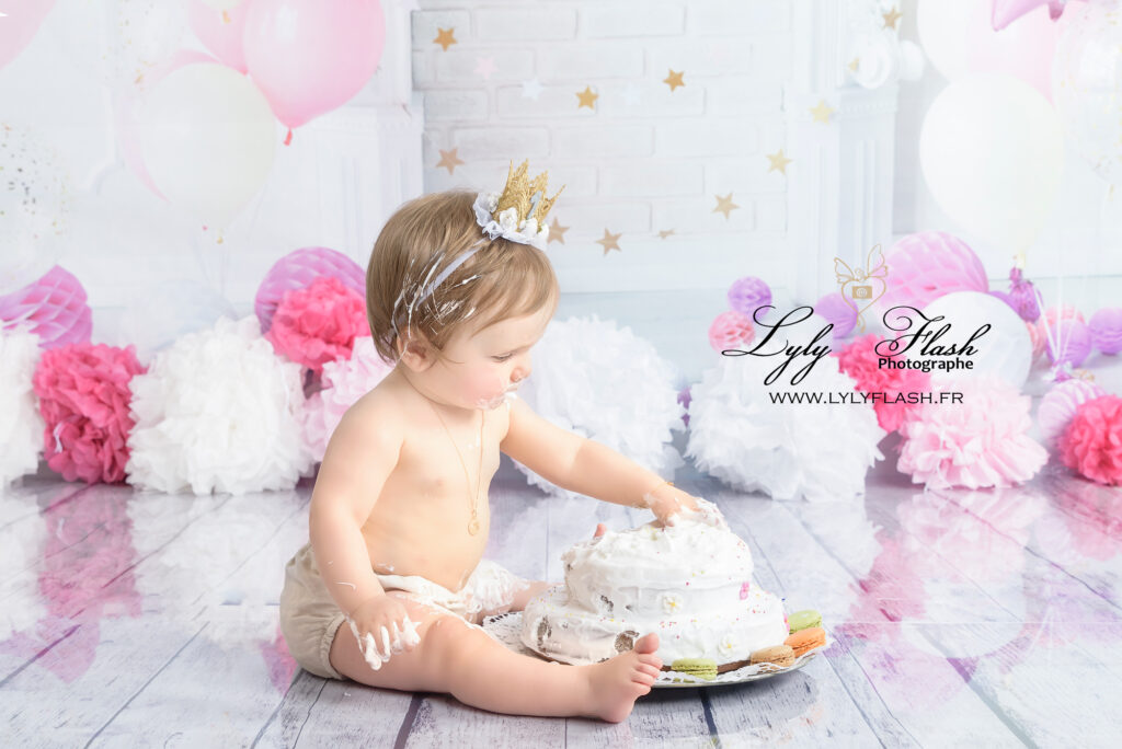 bébé fete son anniversaire au studio photo