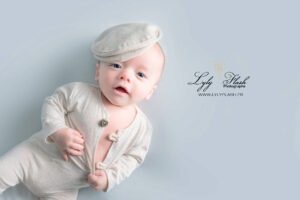 Meilleur studio photo du var pour des bébé heureux sur leurs photos a Flassans-sur-Issole