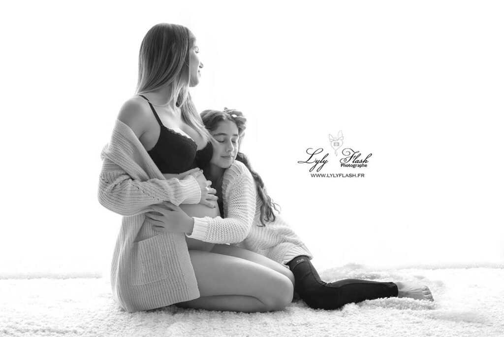 photo de grossesse mère enfant