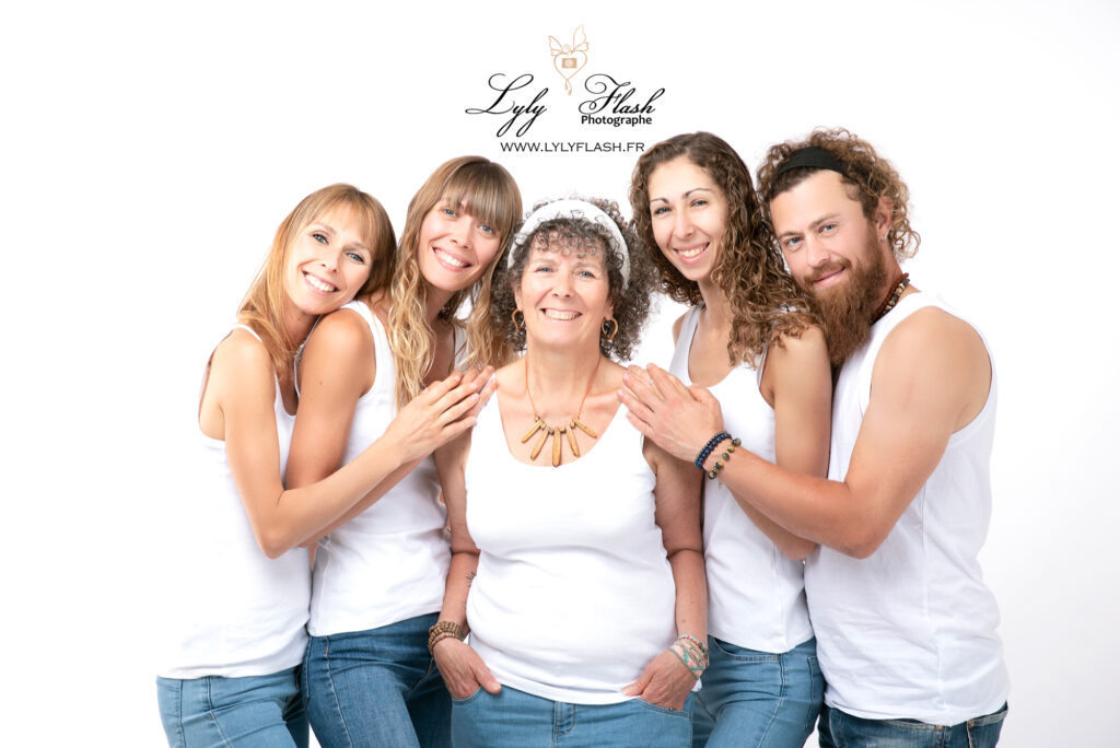 photo de famille en studio tous les ans