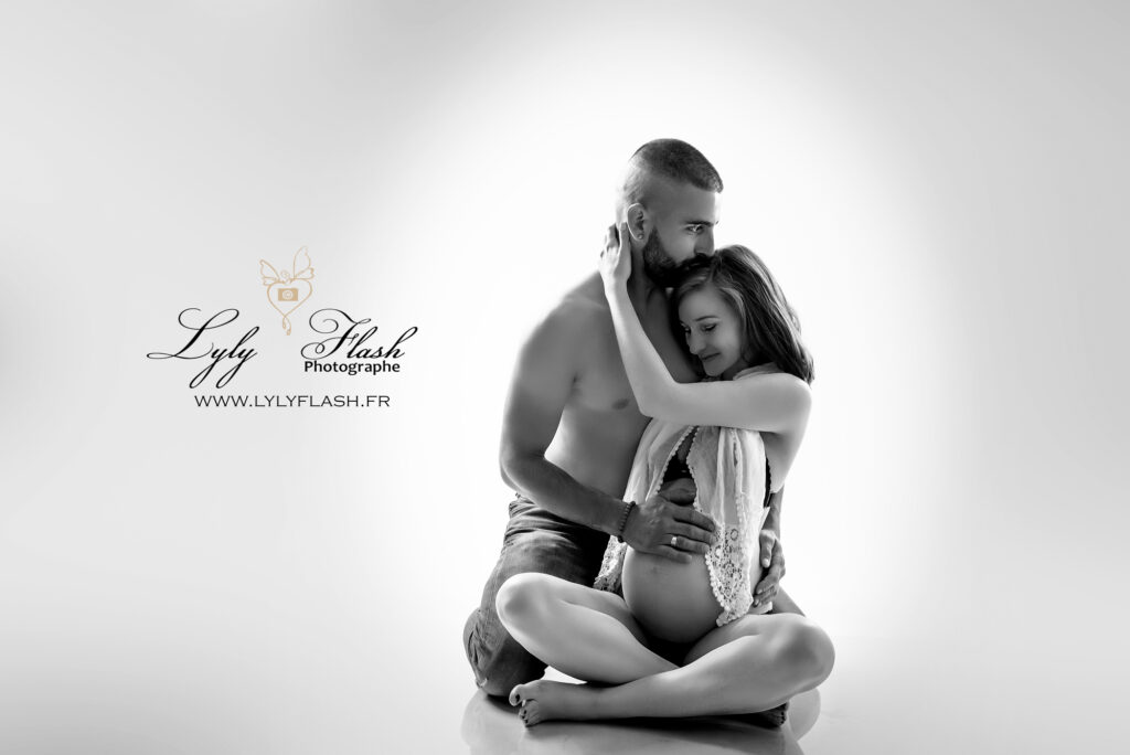 yo et photographie vont bien ensemble pendant la grossesse