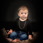 portrait de bébé en studio par la photographe Lyly flash de Le Luc en Provence