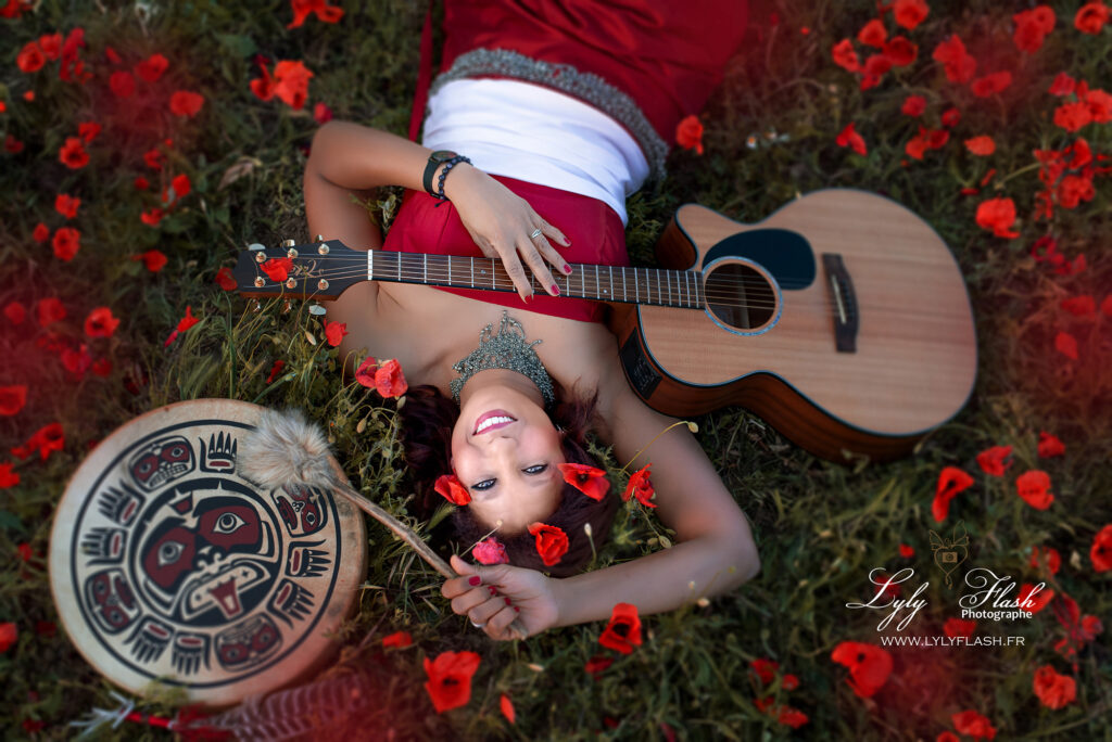 photographe femme var dans champ de coquelicots