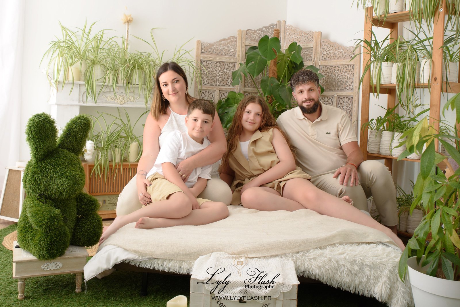 Tenues beige crème pour shooting photo famille