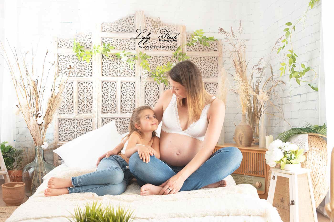Photographe Var photo grossesse portrait future maman Provence Verte