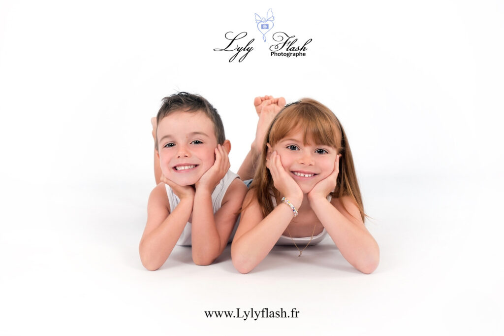 6 portrait d 'enfants heureux